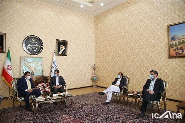 په افغانستان کې د سولي او ثبات  په خاطر د ایران او پاکستان ملګرتیا ضروري ده.