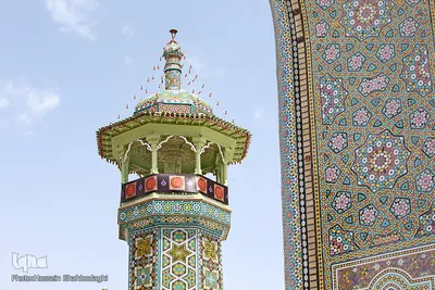 Schiiten begehen den Trauertag Tasu´a im Heiligen Schrein von Fatima Masuma