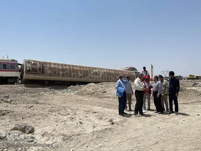 خروج قطار از ریل در طبس