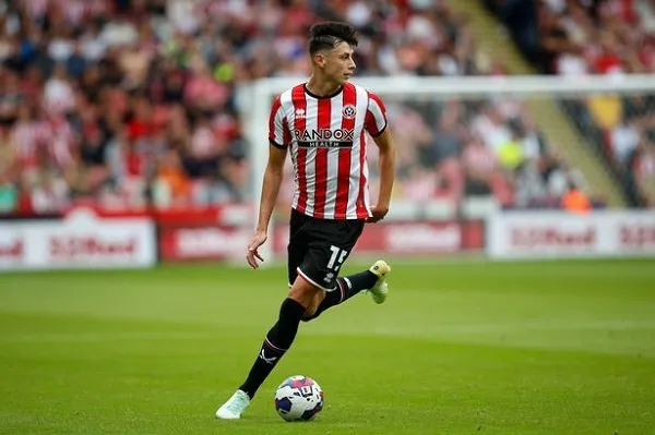 Muslim Footballer Hails Ramadan as Month of Worship, Community