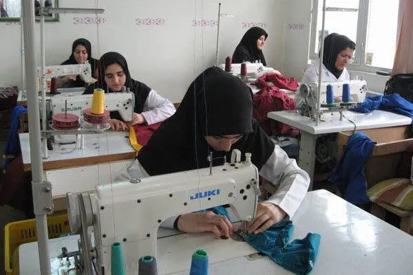 پرداخت تسهیلات قرض‌الحسنه اشتغال به نیازمندان بندرعباسی