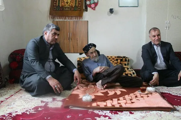 خدمت به خانواده شهدا توفیق الهی است