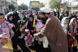 نماز عید غدیر در مسجد امیرچقماق و پیاده روی سادات در یزد‎‎