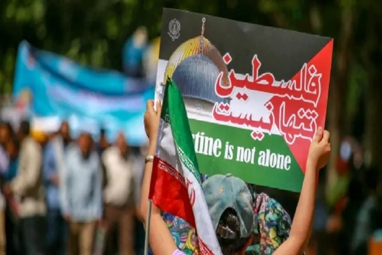 کارگاه آموزشی تولید پوستر حمایت از غزه در کهگیلویه‌وبویراحمد برگزار شد