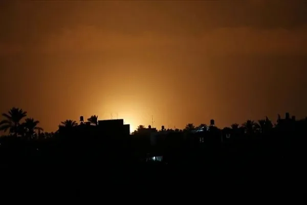 İsrail'den Gazze'ye hava saldırısı