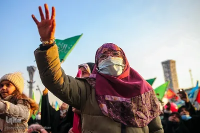 Teheraner feiern Geburtstag von Fatima Zahra (s.a.)