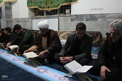 کرسی تلاوت قرآن در روستای آورزمان ملایر
