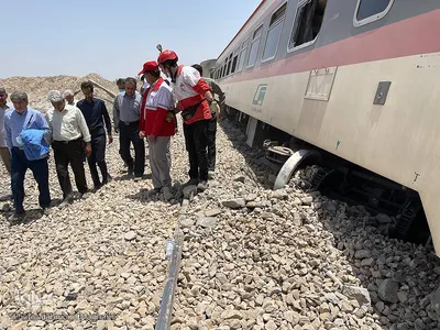 خروج قطار از ریل در طبس