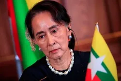Suu Kyi aliyeshirikiana na jeshi kuwakandamiza Waislamu ashtakiwa na jeshi hilo hilo