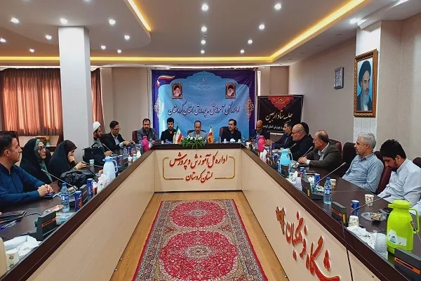 شرکت بیش از  15 هزار دانش‌آموز کشور در پیاده‌روی اربعین