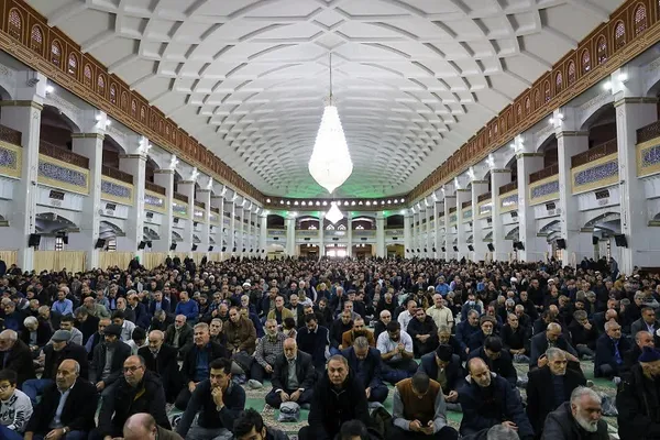 اقامه نماز جمعه تبریز