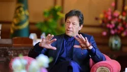 کیا دنیا خاموشی سے مقبوضہ کشمیر میں مسلمانوں کی نسل کشی دیکھتی رہے گی: وزیراعظم