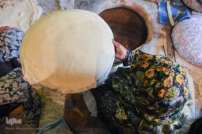نذر نان در روستای لاسجرد سرخه