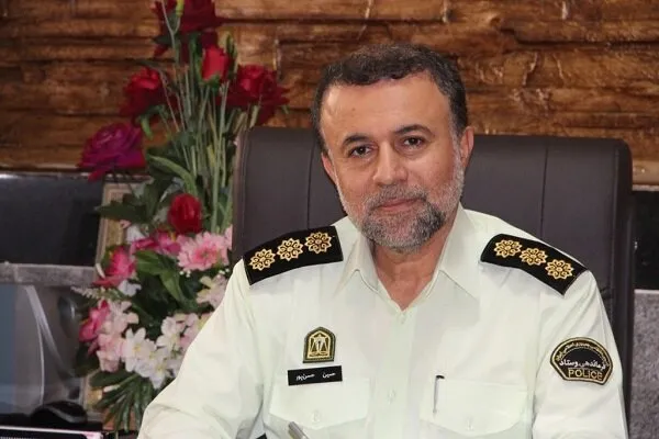 پرتاب یک خانم از ماشین گشت انتظامی در رشت صحت ندارد