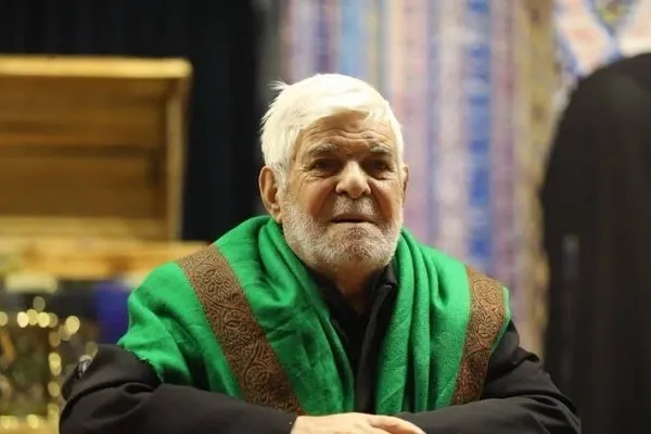 سیدرضا مؤید آخرین «چکامه عشق» را خواند