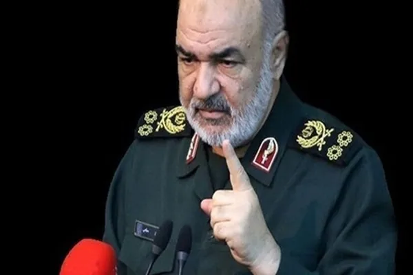 Ҳушдори фармондеҳи Эрон ба душманони кишвараш