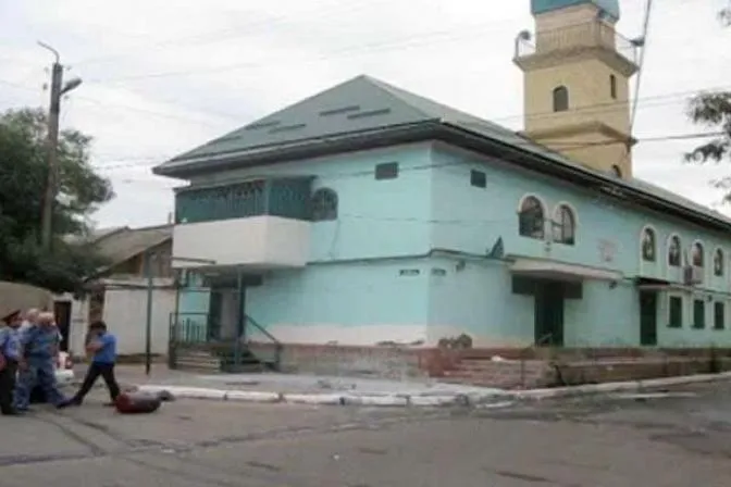 Dağıstanda məscid imamını terror etdilər