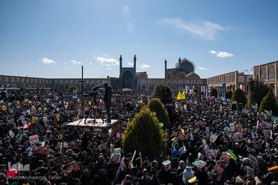 راهپیمایی یوم الله ۲۲ بهمن در اصفهان