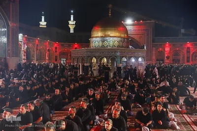 مراسم عزاداری شب شهادت امام رضا(ع) در حرم مطهر رضوی
