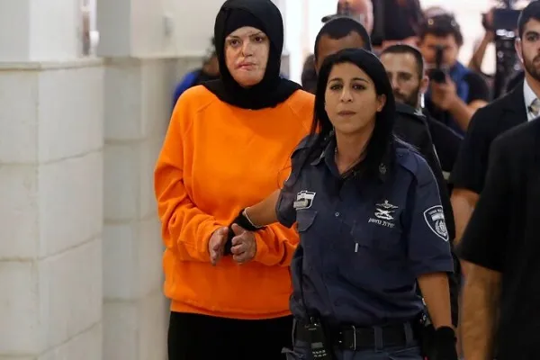 Israa Jaabis: in un solo istante, da vittima a criminale