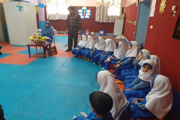 تجلیل از حافظ روشندل در فرهنگسرای قرآن