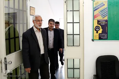بازدید دکتر شریف زاده معاون هماهنگی و امور مجلس جهاد دانشگاهی 