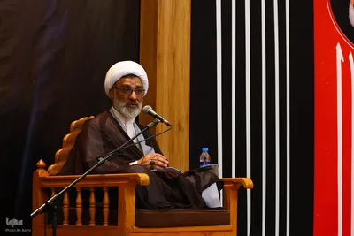 آیین بزرگداشت رهبر شهید انقلاب در جمع دانشگاهیان اصفهان