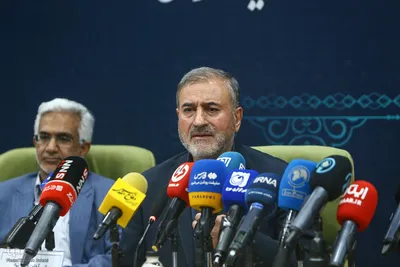 مراسم تقدیر از  خانواده چهار شهید امدادگر  و سه پرستار ایثارگر