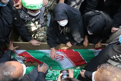 تشییع پیکر پاک شهید مدافع حرم حجت الاسلام و المسلمین «مجید سلمانیان»‎