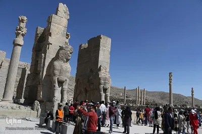مسافران نوروزی مجموعه جهانی تخت‌ جمشید‎‎