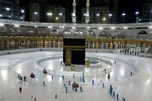 إيران تدرس إيفاد حجاجها براً عبر العراق فيما اذا وافقت السعودية