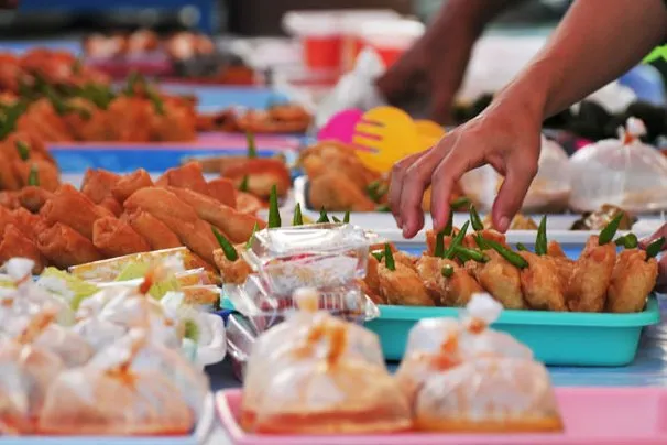 5 Rekomendasi untuk Menghindari Makan Berlebihan Selama Bulan Ramadhan