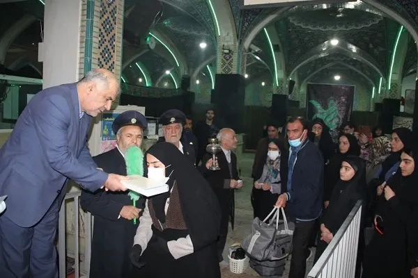 مدافعان سلامت استان مرکزی راهی کربلا شدند
