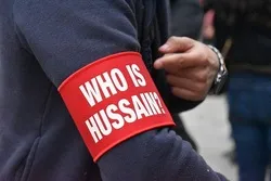 „Who is Hussain (a.)?“: Eine Wohltätigkeitsorganisation im Herzen Großbritanniens, um der Welt einen inspirierenden Mann vorzustellen