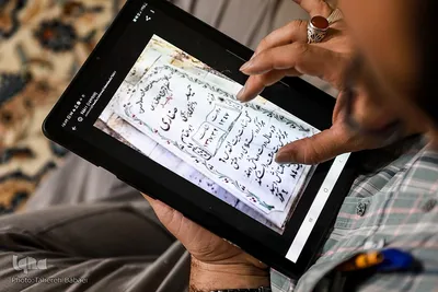 دیدار جامعه قرآنی با خانواده شهید حمید صفاری