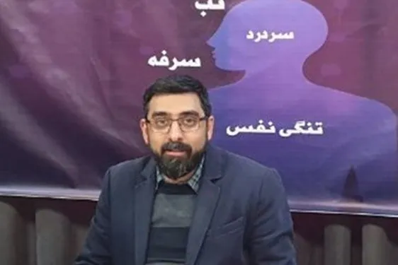 مادر پزشک مشهدی در کما؛ آقای دکتر وسط میدان مبارزه با کرونا