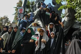 تجمع دانش‌آموزان تهرانی در حمایت از مردم مظلوم فلسطین