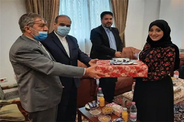 تجلیل از برترین مقالات «خدمات ایرانیان به قرآن» در الجزایر