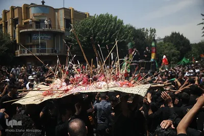 حرکت نمادین کاروان بنی اسد در خیابان های تهران