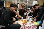 سفره‌های افطاری در جوار آستان علوی