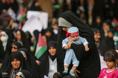 اجتماع زینبی بانوان و کودکان شیراز در حمایت از مادران مظلوم غزه