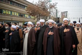 تشییع پیکرهای ۱۲ شهید گمنام در مشهد مقدس
