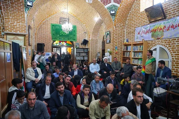 دعای عرفه در کوه عون‌بن‌علی تبریز