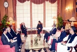 د پاکستان له وزيراعظم سره د ايران د خارجه وزير کتنه