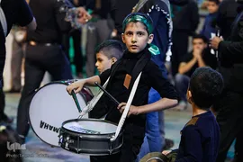 عزاداری شب عاشورای حسینی در 
حرم امام زاده حسن(ع)