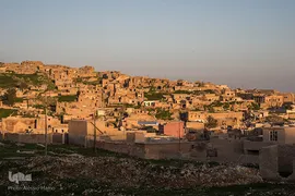 نمایی از شهر قدیمی سنجار که توسط داعش و در جریان جنگ بر سر بازپس‌گیری آن از دست اشغالگران داعشی شدیدا تخریب شده است.