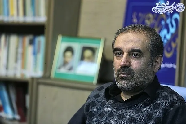 الگوی «نه شرقی نه غربی» امام(ره)؛ ریشه اصلی تحولات امروز در نظم جهانی + صوت