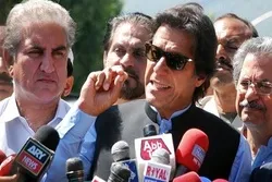 د ايران په خلاف د اقدام په اړه امريکې ته د عمران خان خبردارے