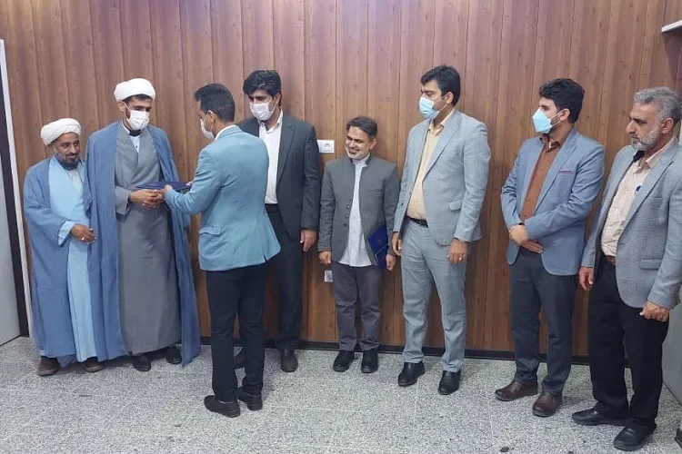 رئیس جدید اداره اوقاف بندرخمیر و فین معرفی شد