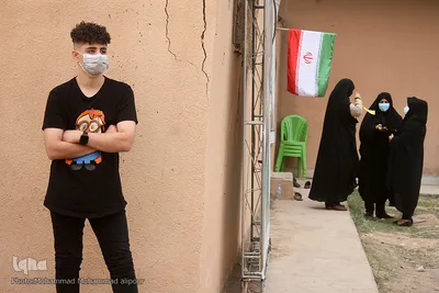 رونمایی از تقریظ رهبری بر کتاب «حوض خون» در اندیمشک